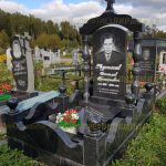 Цоколь из гранитаЦоколь из гранита