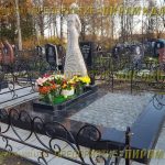 Цоколь из гранита