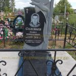 Скульптурные памятники из гранита