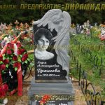 Скульптурные памятники из гранита