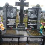 Скульптурные памятники из гранита