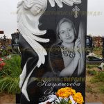 Скульптурные памятники из гранита