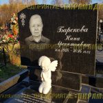 Скульптурные памятники из гранита