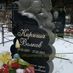 Скульптурные памятники из гранита