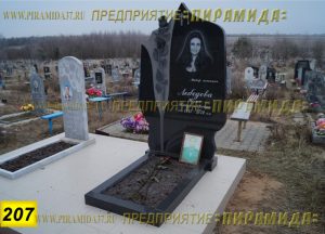 Фигурные памятники из гранита