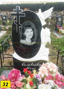Фигурные памятники из гранита